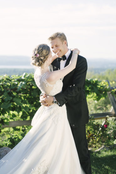 Bride and groom for an outdoor wedding ceremony