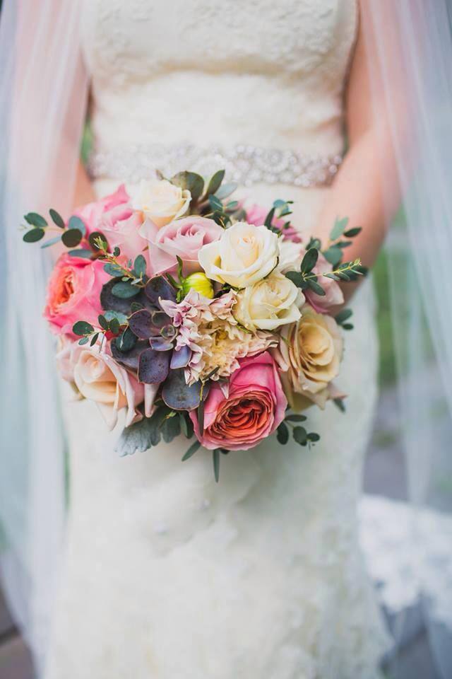 bride with bridal bouquet