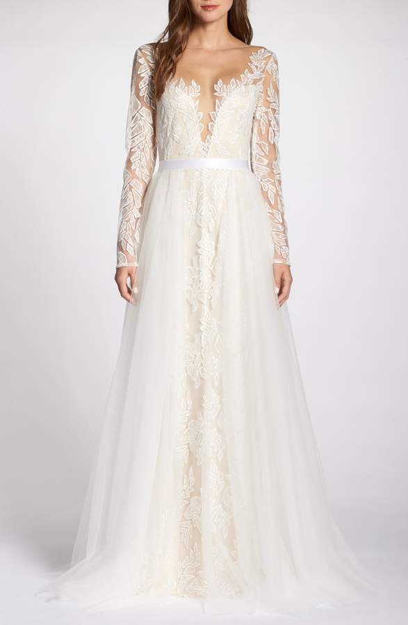 long sleeve lace wedding gown