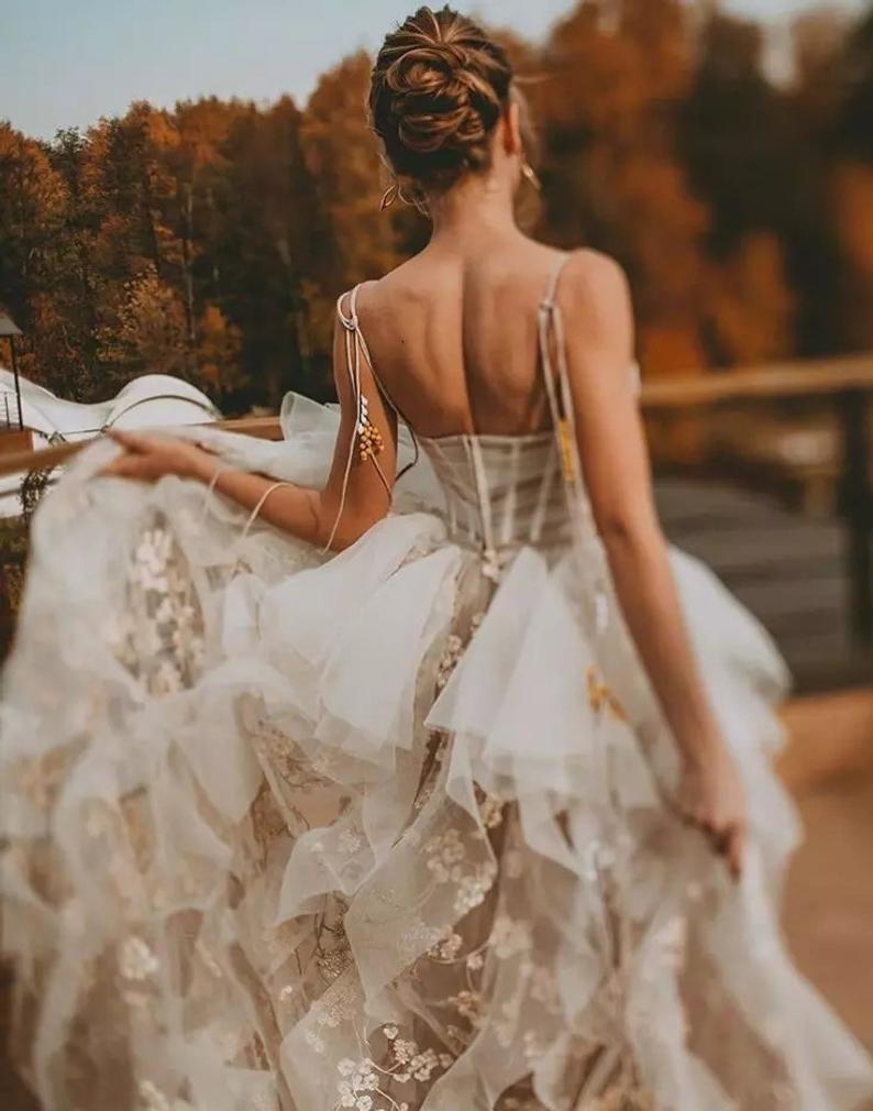 Open Back Wedding Dress, Lace Wedding Dress With Sleeves, Bohemian Wedding  Dress VERONA 