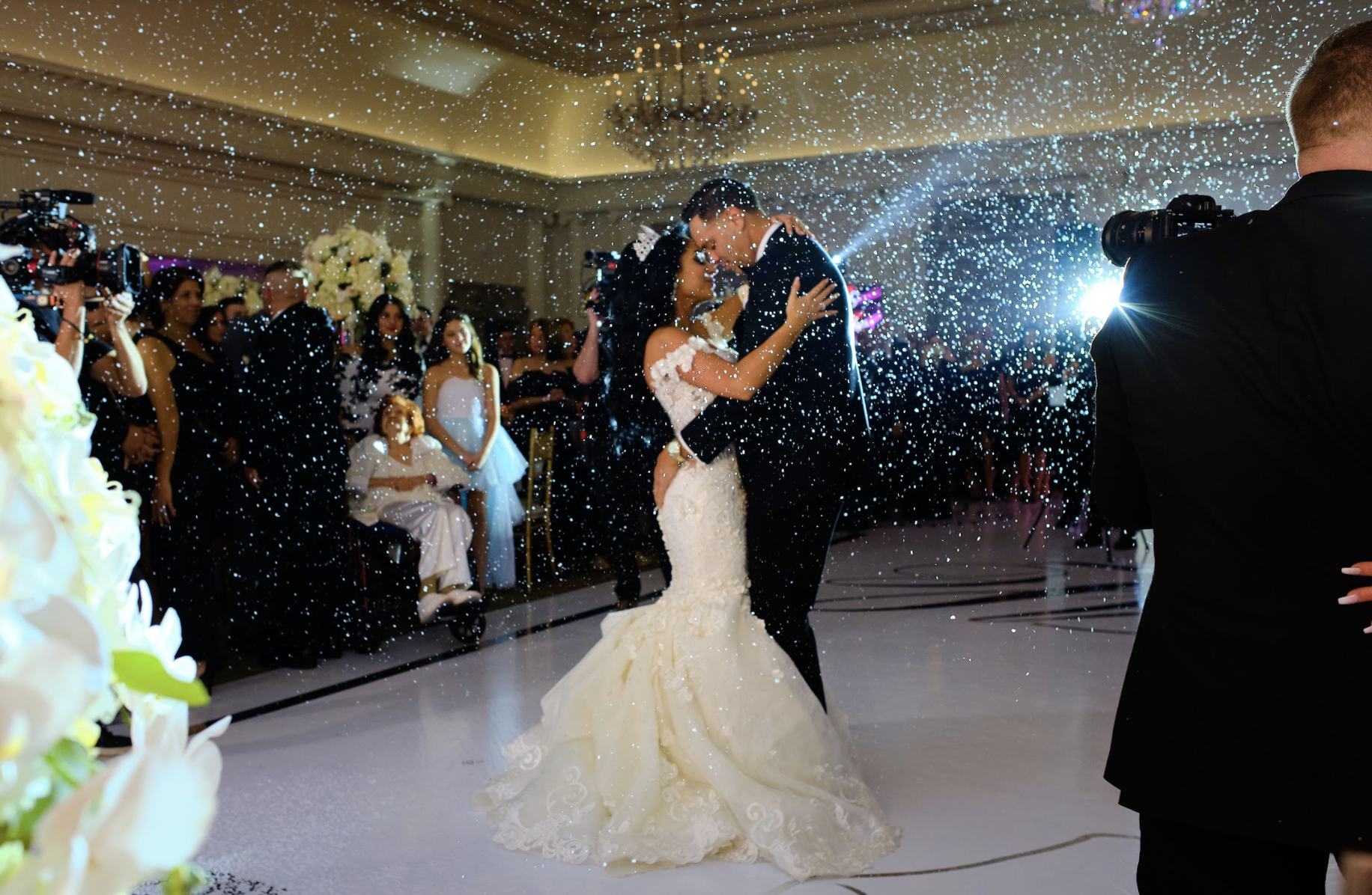 bride and groom first dance