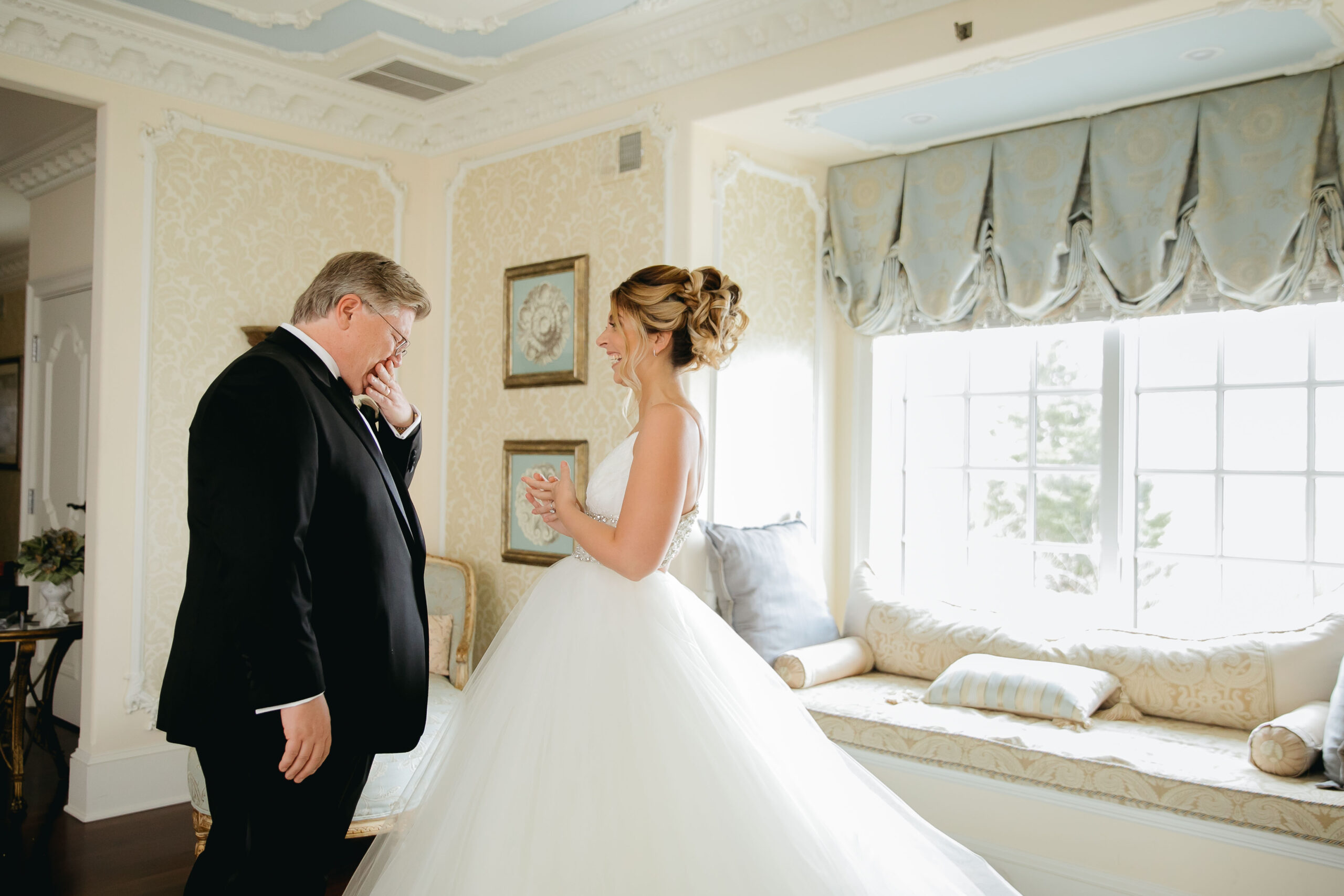 bride with her father first look