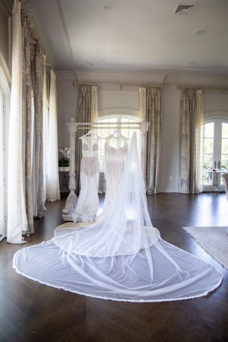 High-fashion-bride-and-groom-portraits-at-Park-Chateau-curated-for-six-figure-couples