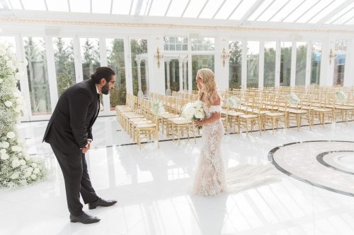 how do i find a wedding planner that fit my style